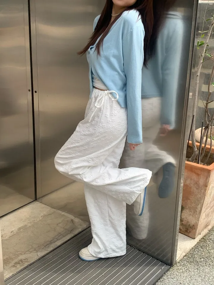당일발송🔥메르디 브이넥 긴팔 니트 가디건 노랑 레드 화이트 블랙 봄 여름 가을  루즈핏 상세 이미지 69