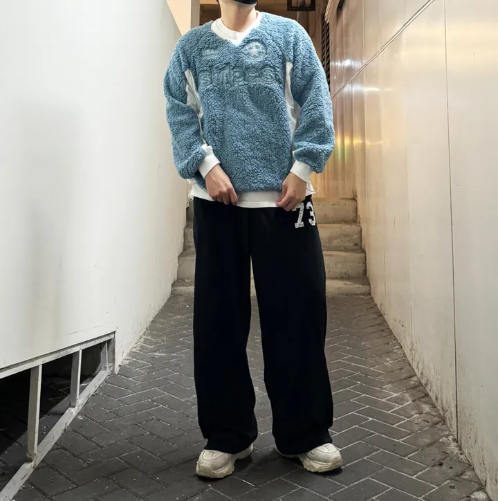 [1+1할인]덤블 양털 밍크 후리스 자수 패치 블록코어 스트링 오버핏 브이넥 아노락 맨투맨 상세 이미지 140