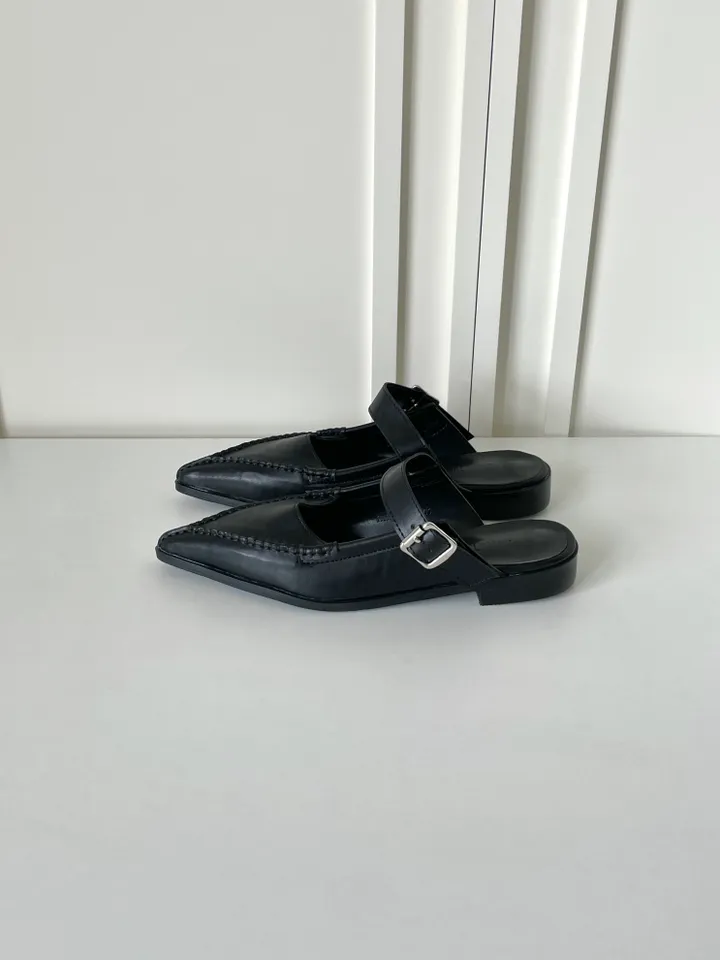 [굽1.5cm] 코세르 블로퍼 (3color) / 뮬 슬리퍼 로퍼 구두 단화 플랫 뾰족코 브이코 버클 사무실 상세 이미지 16
