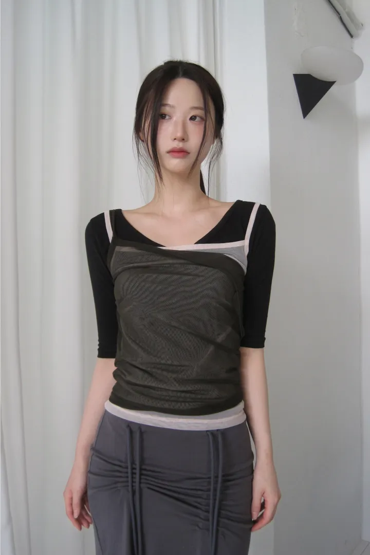 반바지 모델 착용 이미지-S1L24
