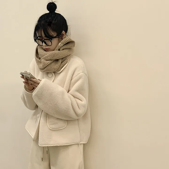 [양면퍼🧸/귀여움] 아방핏 양털 후리스 뽀송 카라 덤블 퍼자켓 크롭점퍼 밍크 숏코트 상세 이미지 4