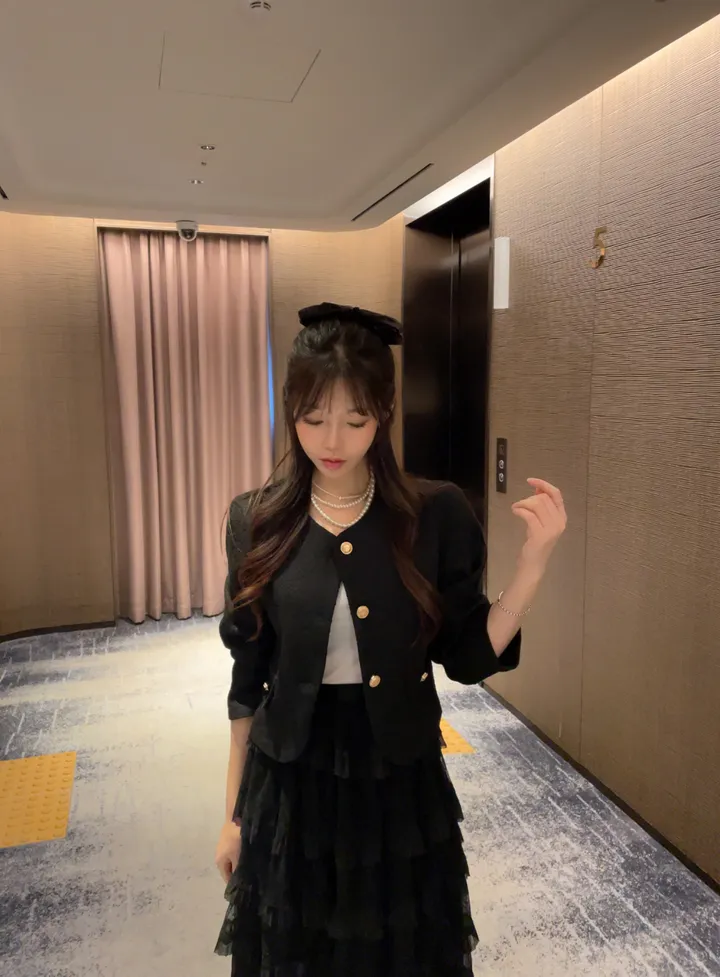 샤르망 노카라 트위드 골드 버튼 자켓 상세 이미지 31