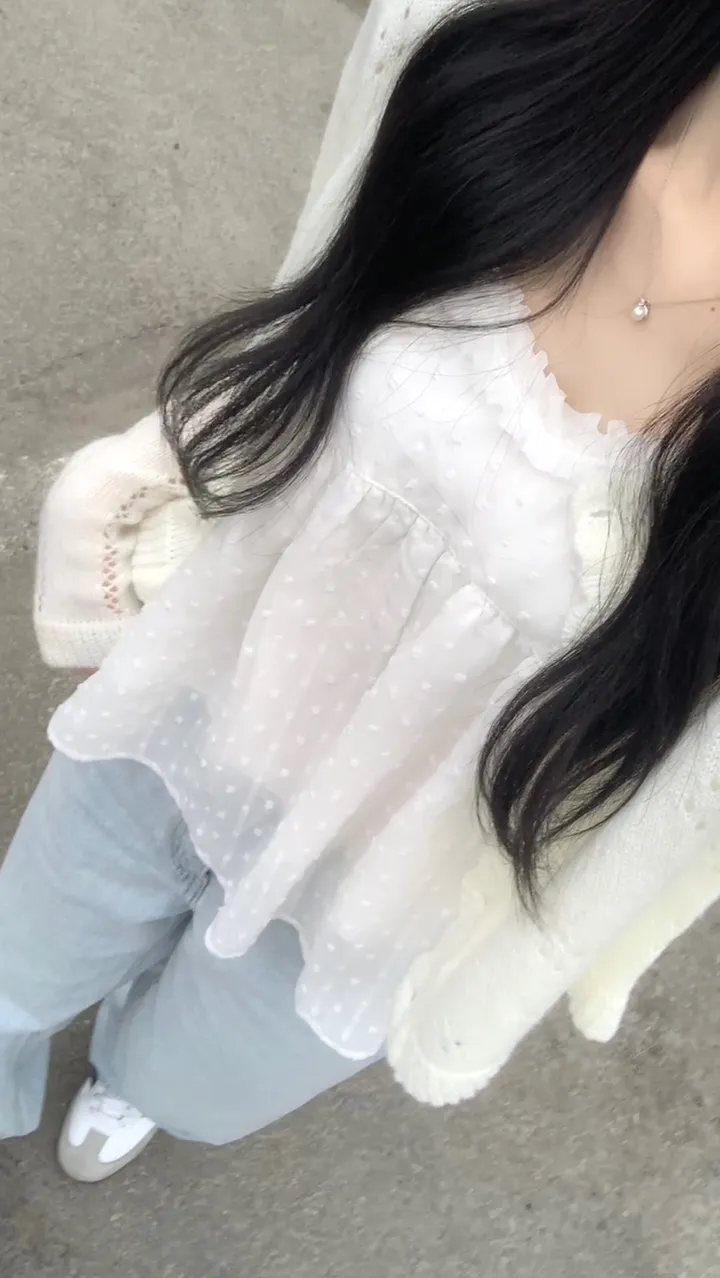 [러블리🤍/코디강추🫧] 프릴 레이어드 뷔스티에 나시/ 끈조절가능 끈나시 레이어드코디 봄코디 데이트룩 상세 이미지 10