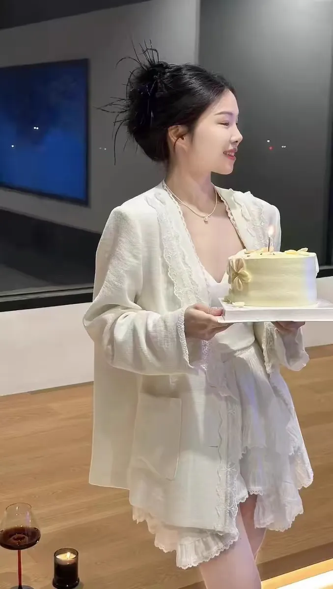 💙화이트💙간절기 루즈핏 봄 여름 자켓 여신핏 봄 여름아우터 상세 이미지 5