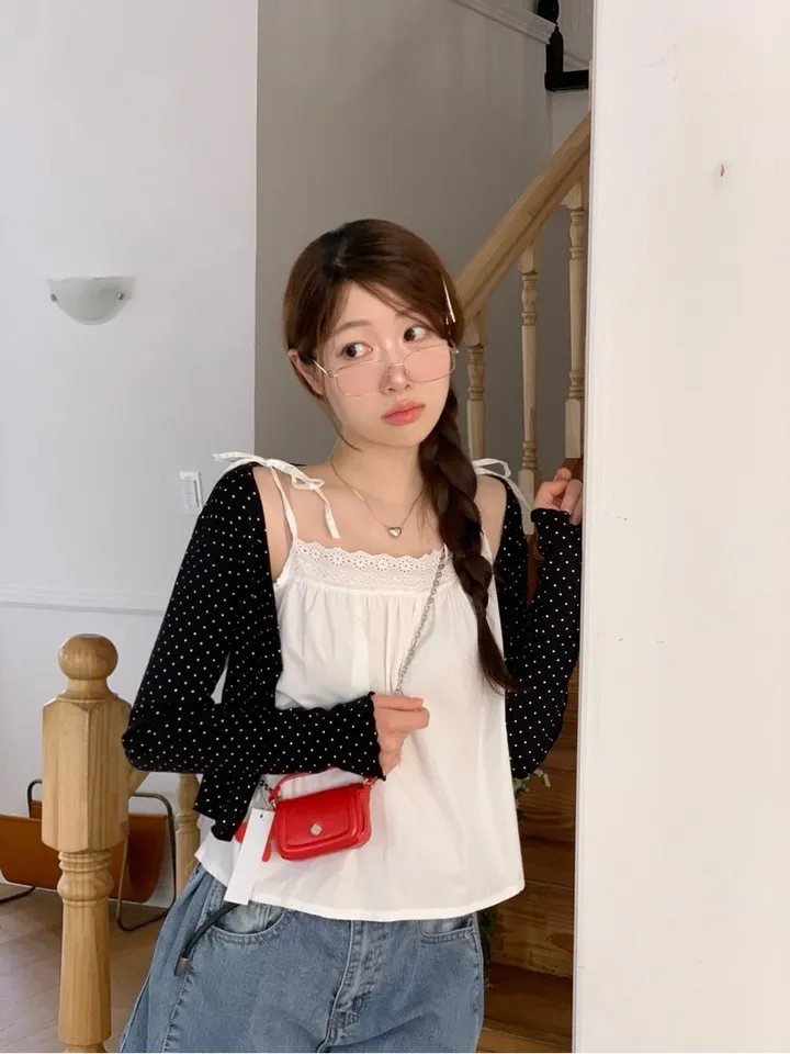 [도트가디건🖤]아떼 여리핏 도트 패턴 코튼 브이넥 롱슬리브 크롭 물결 가디건 3color 상세 이미지 21