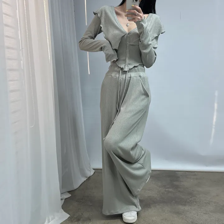 [초여리핏❤/별도구매] 티티 크롭 빅 카라 날개 가디건 와이드 나팔 팬츠 트레이닝 세트 4color 슬림 상세 이미지 27