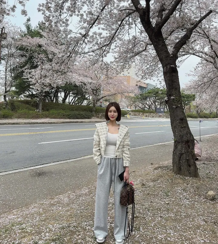 에이블리 주문량 1등🥇 *최저가,강력추천* 수입 펄 후드 트위드 숏 자켓 3color 상세 이미지 7