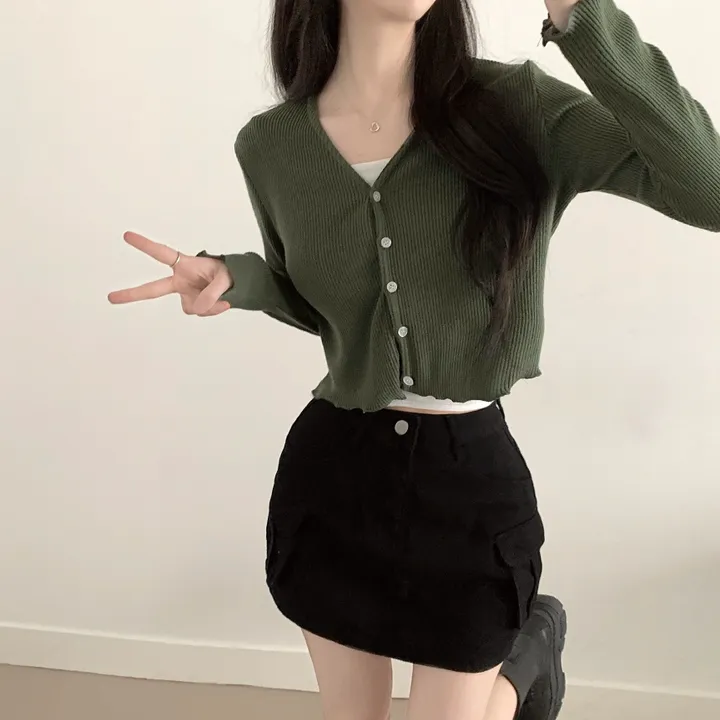 [봄신상/색감맛집] 물결 니트 브이넥 크롭 가디건 상세 이미지 11