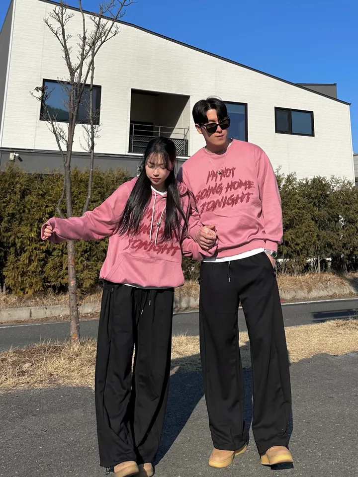 맨투맨 & 후드티 남녀공용 커플티 힙무드 스트릿 가을 겨울 봄 커플룩 시밀러룩 커플 코디 꾸안꾸 데이트룩 오버핏 루즈핏 아방핏 빅사이즈 남자 사이드스냅 벌룬 와이드 팬츠 상세 이미지 27