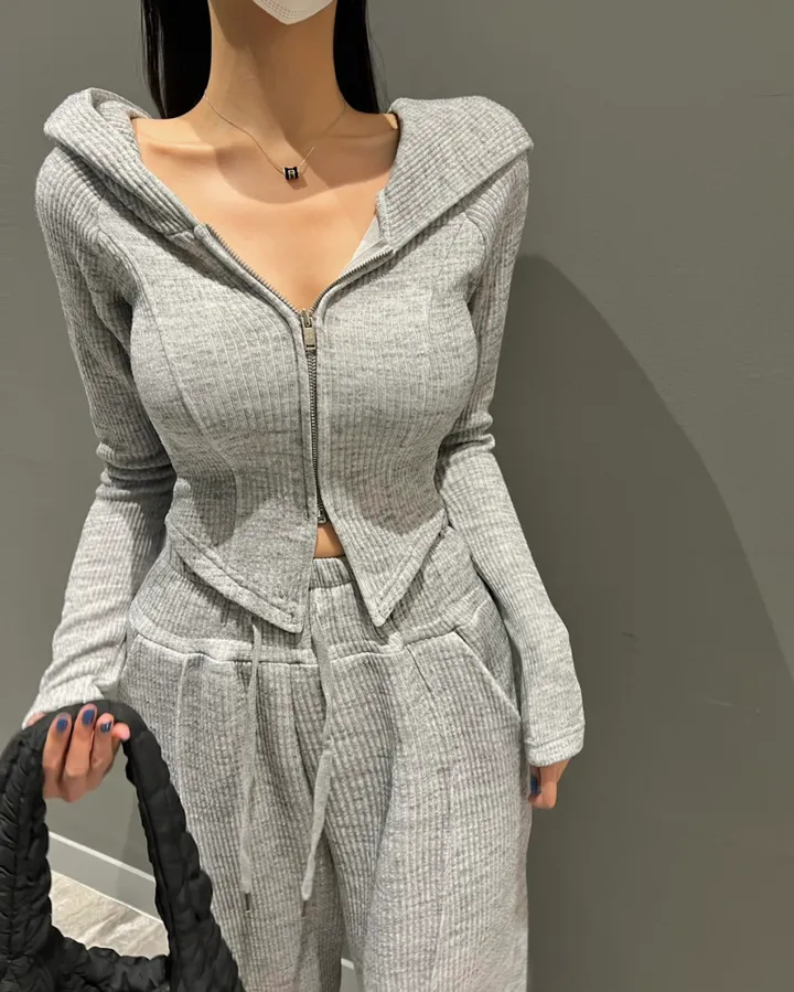 *봄ver* [MADE:컬러추가] #-3kg!! 슬림 빅후드ver.1 오프숄더 셋업 (5color) 슬림핏 크롭 후드집업 오프숄더집업 롱 와이드팬츠 트레이닝세트 상세 이미지 20
