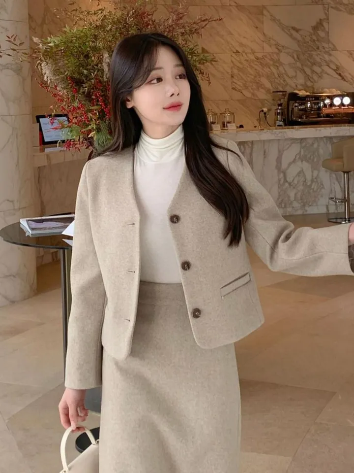 [겨울신상✨] 슈슈 노카라자켓 / 겨울자켓 가을자켓 기모자켓 울자켓 모직자켓 울코트 모직코트 숏코트 숏자켓 트위드자켓 하객룩 겨울코트 핸드메이드 코트 떡볶이코트 후드코트 레이어드 자켓 기모 코듀로이 스웨이드 무스탕 퍼자켓 하프코트 케이프코트 망토 겨울옷 상세 이미지 21