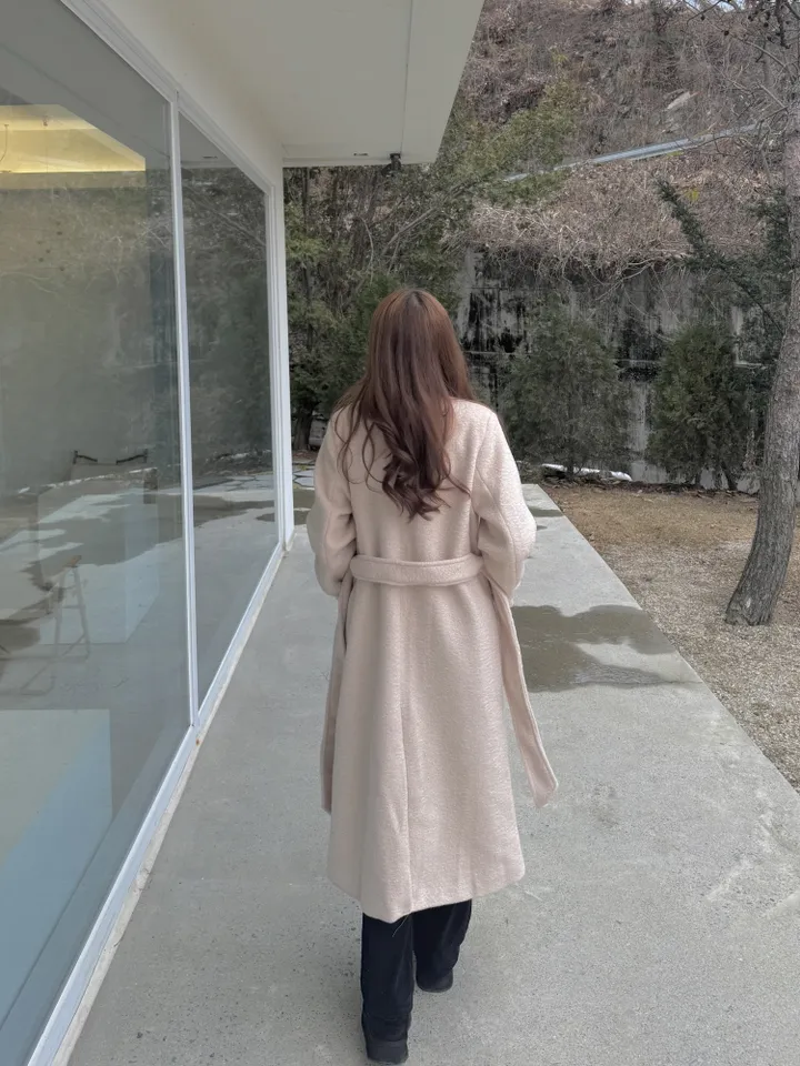 하이넥 부클 뽀글이 파스텔 허리 슬림 벨트 맥시 싱글 롱코트(3color)크리스마스룩 연말룩 상세 이미지 23