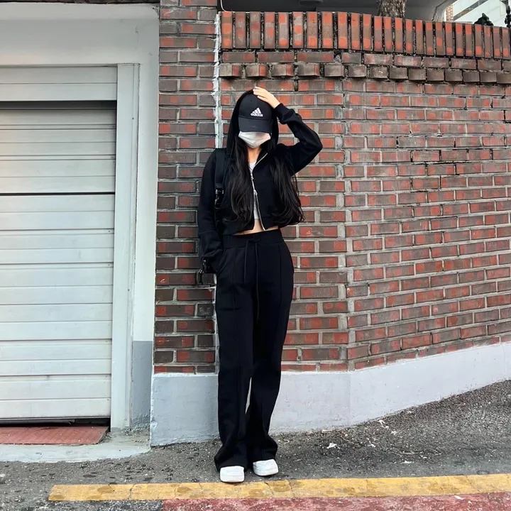 크롭 투웨이 후드 집업 2color 상세 이미지 3