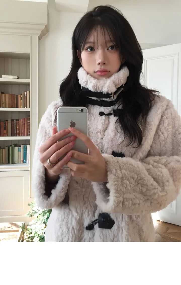 [모델추천🖤] 르미 퍼 버클 연말 아우터 - 2color 상세 이미지 11