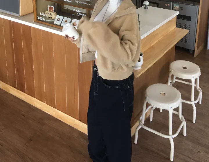 [핏,퀄보장👍/털빠짐X] 후리스 몽글 폭닥 밍크 투웨이 데일리 카라 하이넥 크롭 양털 집업 상세 이미지 7