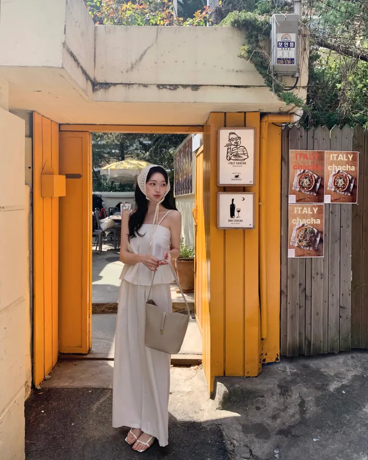 [ SETდ 고퀄 /  데이트룩 ] 아벨 핀턱 실루엣 투피스 블라우스 셋업 휴양지룩 여행룩 하객룩 상세 이미지 10