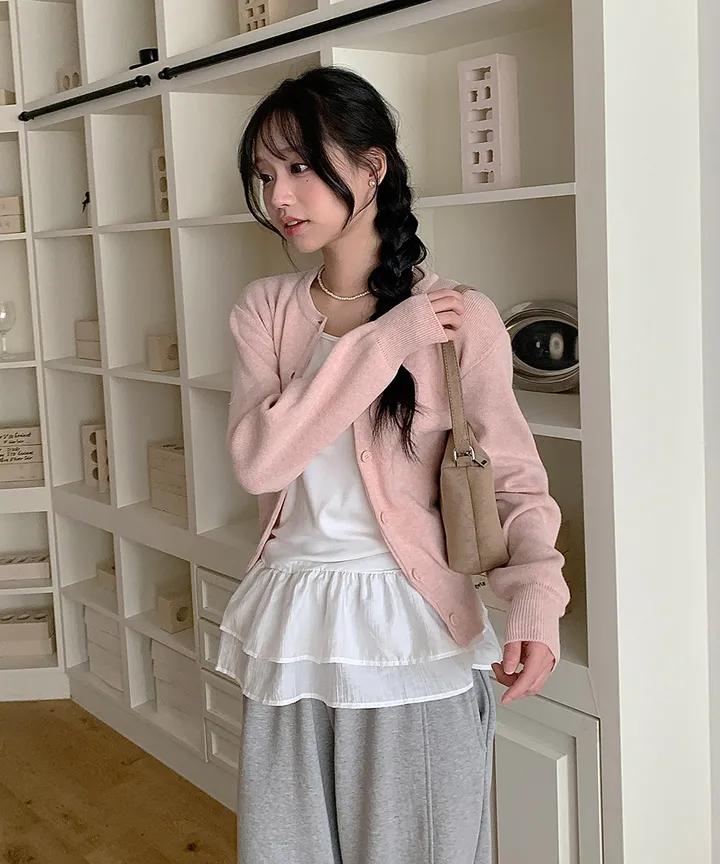 [데일리강추💗] 블러 라운드넥 가디건 봄 가을 / 출근룩 긴팔니트 봄가디건 가을가디건 하객룩 데일리룩 클래식블랑 상세 이미지 30