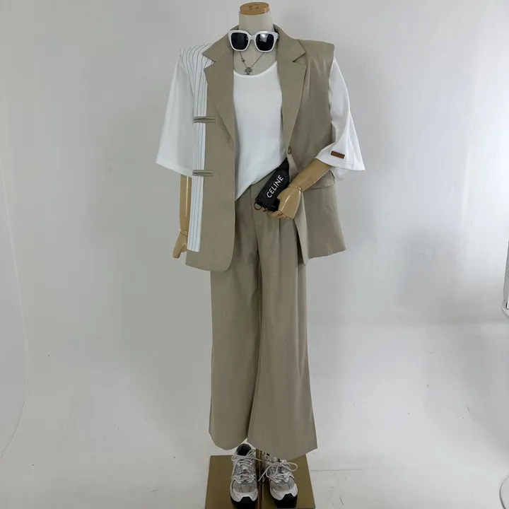 [고퀄/패드내장/하객룩/오피스룩/세트가격] 루즈핏 스트라이프 배색 린넨 뒷패치 패드 베스트 조끼 자켓 + 하이 뒷밴딩 핀턱 슬랙스 롱와이드팬츠SET 셋업(2COLOR) 상세 이미지 25