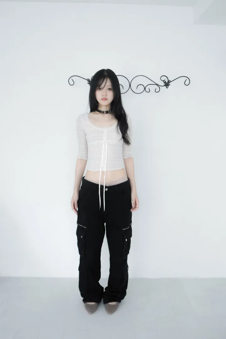 바지 모델 착용 이미지-S3L2