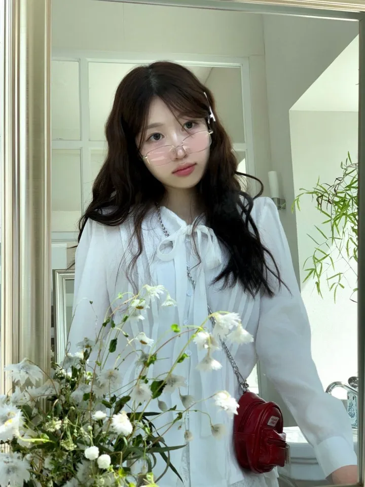 [펜던트/잘록핏]다즐링 펜던트 심볼 잘록핏 버튼 브이넥 루즈핏 니트 가디건 5color 상세 이미지 34