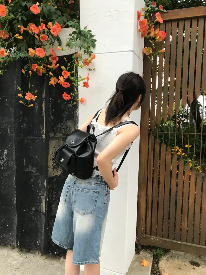 블랙 레더 미니 백팩 상세 이미지 2