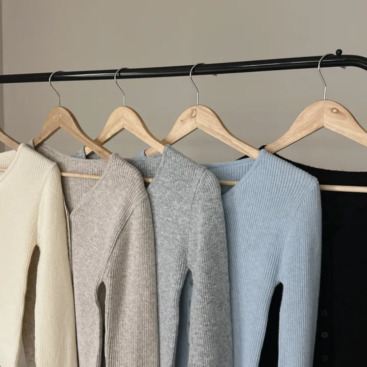 [부들소재,퀄좋아요!] 데일리핏~ 슬림 골지 단추 니트 가디건 5color 상세 이미지 30