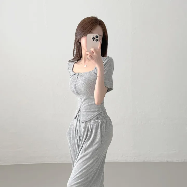 [꾸안꾸🤍/키작녀추천] 촤르르 썸머 레이어드 카라 투웨이 반팔 크롭 집업 + 하이웨스트 핀턱 와이드팬츠 여름 트레이닝 세트 레이온 투피스 티셔츠 상하의 셋업 (3color) 상세 이미지 13