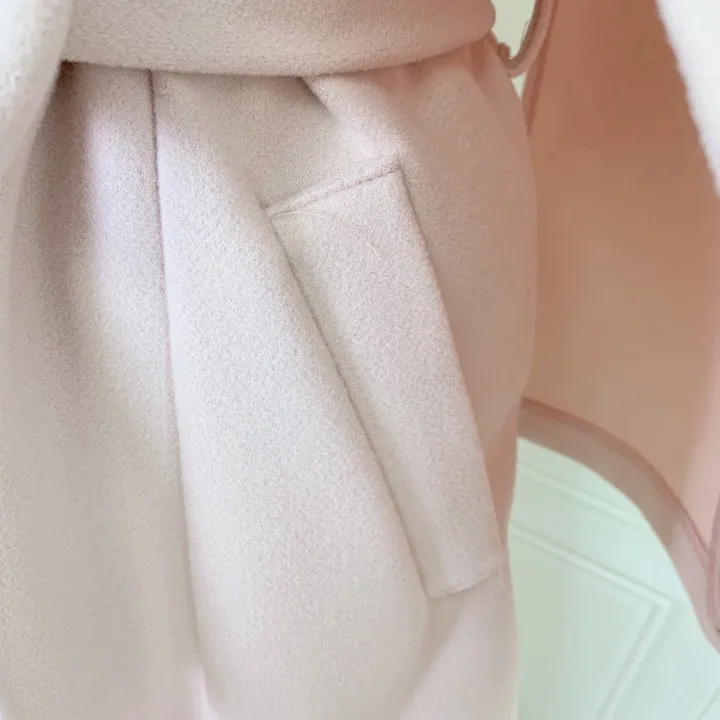 [롱케이프코트💗/고퀄보장✨] 롱VER. 알콩 울 캐시미어 폭스퍼 페이크퍼 밍크퍼 누빔안감 케이프 벨트 버튼 고급 우아 롱 판쵸 코트 망토 자켓 (4color) 연말룩 크리스마스 상세 이미지 40