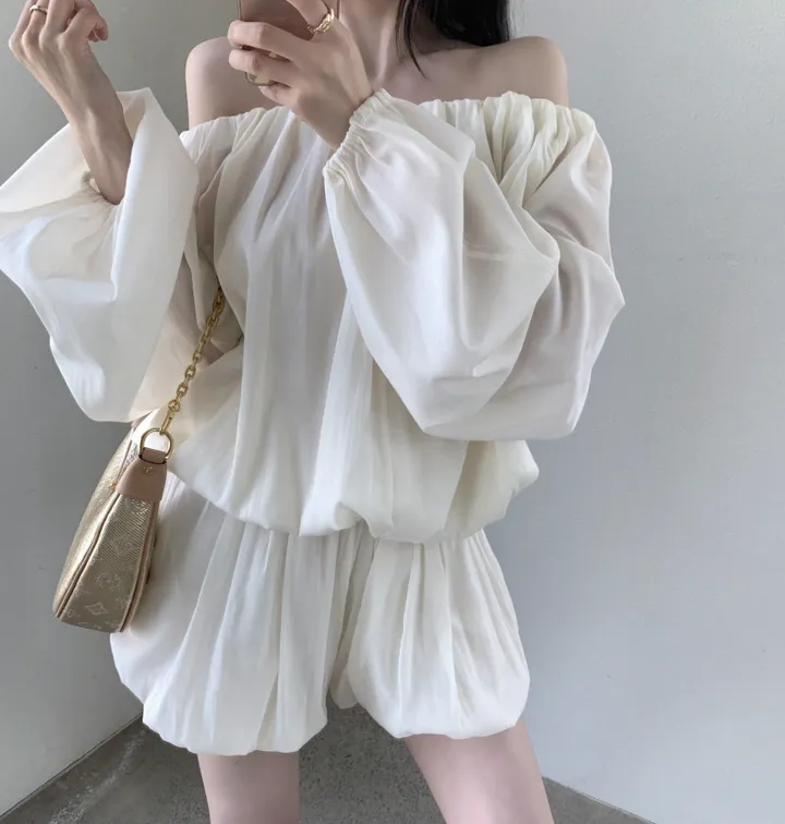 아브 볼륨 퍼프블라우스+ 밴딩 숏팬츠 투피스 상세 이미지 1