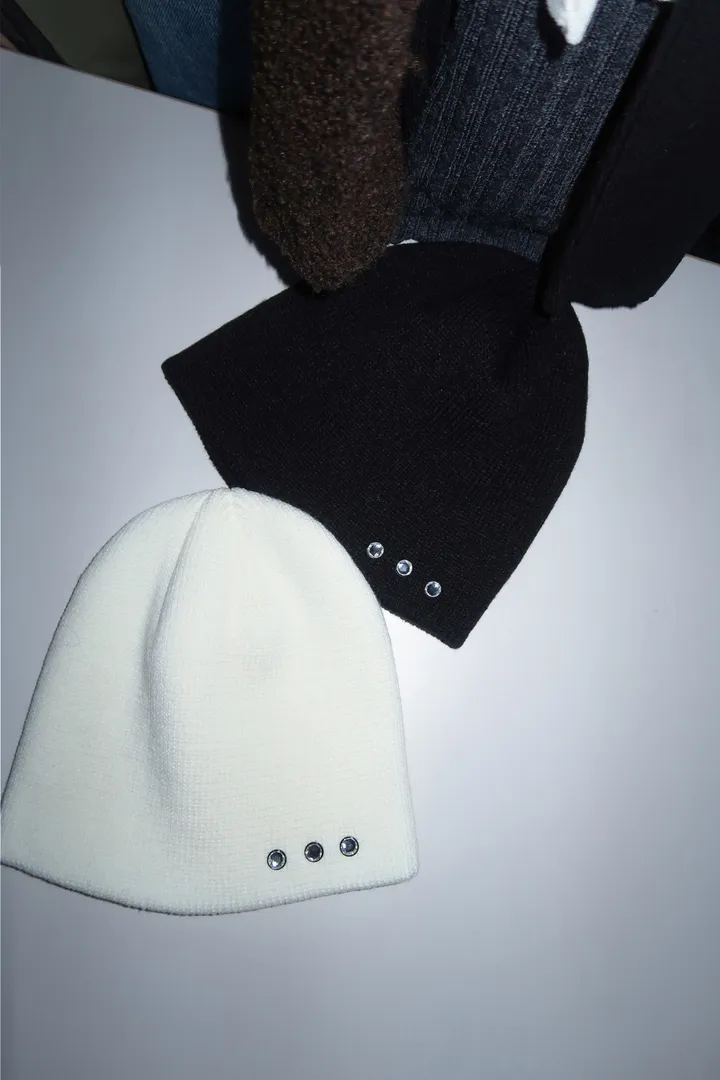 3 CUBIC STUD BEANIE / 3 큐빅 스터드 비니 상세 이미지 38
