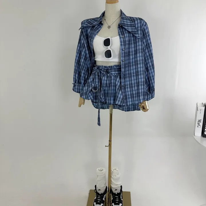 *벨트포함*[꽃놀이룩🌸/MD추천/여행룩/러블리/세트가격💙] 러블리 느좋 블루 체크 루즈핏 하트 단추 지지미 셔츠 남방 + 하이 로우 벨트 펌킨 프릴 체크 치마바지 SET 상세 이미지 22
