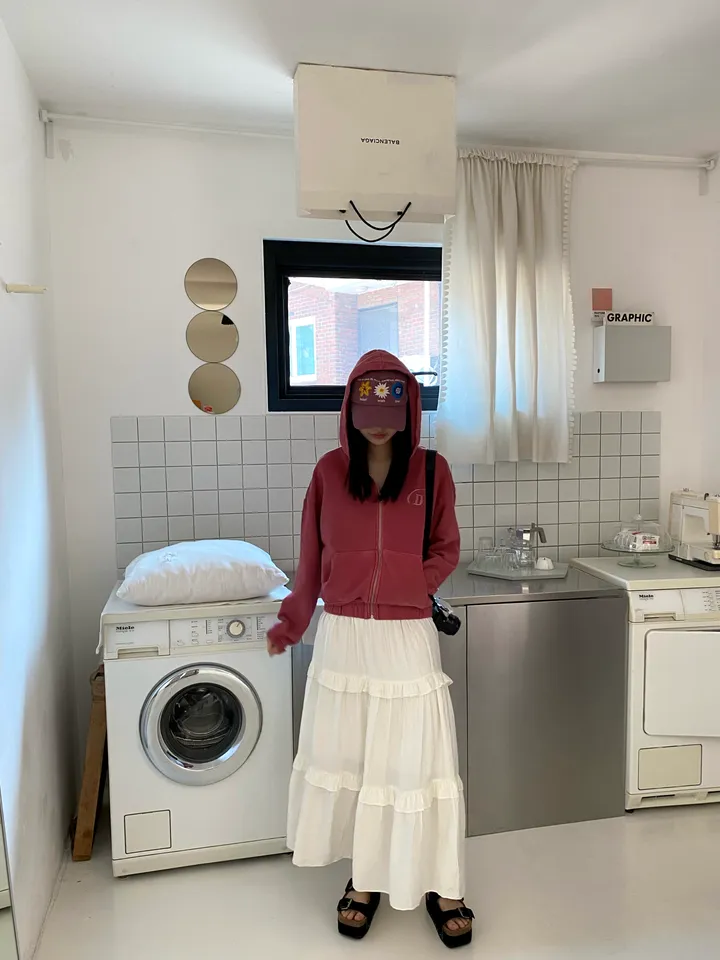 [💖봄신상/여리여리/💖피그먼트]헤븐 시보리 크롭 아방핏 루즈핏 자수 여친룩 꾸안꾸 후드 집업 상세 이미지 13