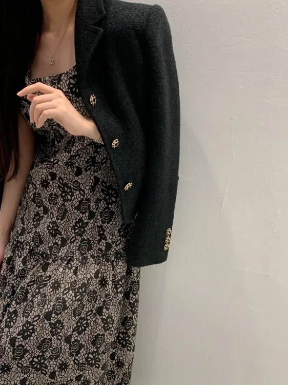 [24f/w버전]✨뉴샤르망 부클울 자켓 백화점동일 S라인 트위드 카라 금장버튼 반 코트 4color 상세 이미지 22