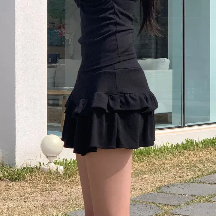 [섹시유니크🖤] 글램 투피스 / 캡내장 캡나시 뷔스티에 셔링 크롭탑 셔링탑 튜브탑 탱크탑 브라탑 볼륨업 데님탑 캉캉치마 치마바지 여름원피스 여행 bj 레이어드스커트 숏팬츠 스판 상세 이미지 43