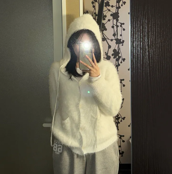 털빠짐X 앙고라 퍼 후드 단추 가디건 상세 이미지 6