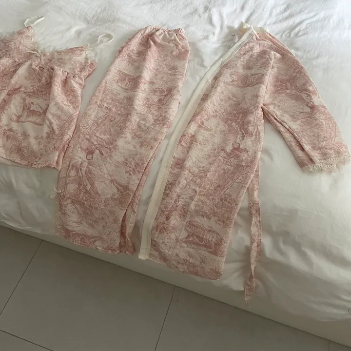 [당일출고]캡내장 파스텔 상의+긴바지+로브가디건 3pcs 잠옷 홈웨어 세트(2color) 상세 이미지 15