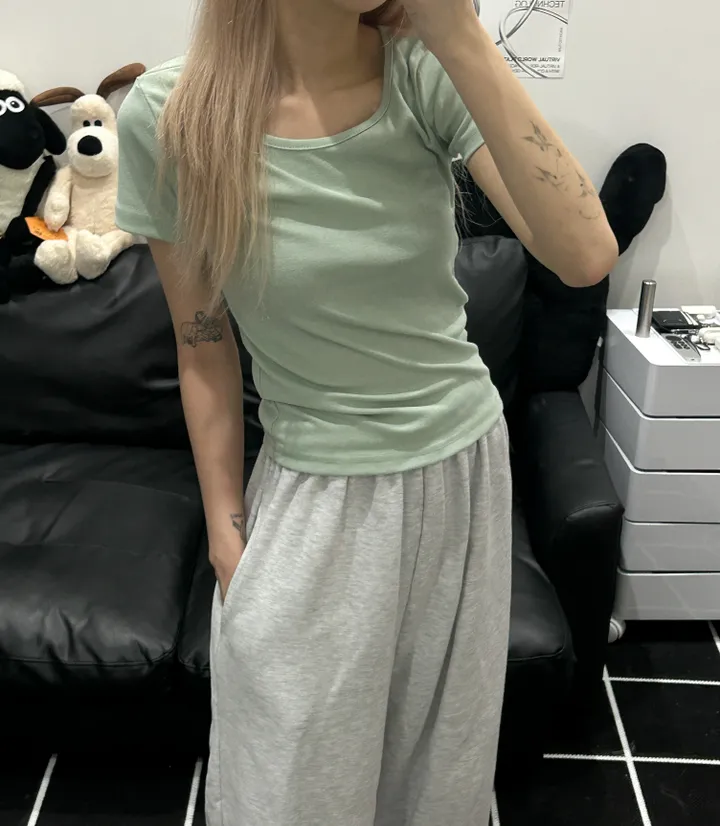 [🎀누적판매 2천장🎀] Butter slimfit u-neck short sleeve T 버터 슬림핏 유넥 반팔티 상세 이미지 46