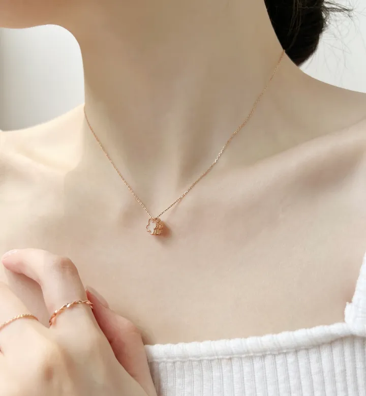 [에이블리 단독][14K GOLD] 네잎클로버 양면 목걸이 펜던트 상세 이미지 10