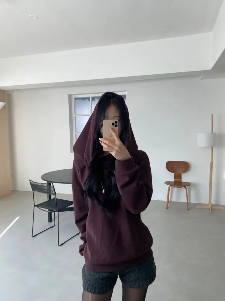 긴팔 티셔츠 모델 착용 이미지-S1L66