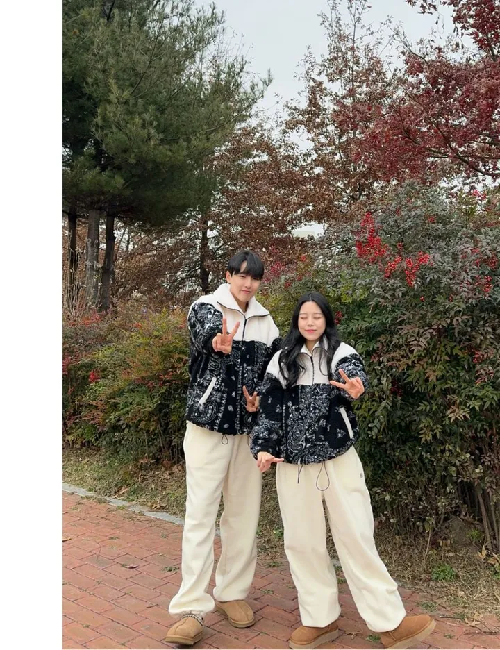 [고퀄리티🖤] 겨울 페이즐리 양털 크롭 후리스 하이넥 집업 뽀글이 유니크 커플 시밀러룩 상세 이미지 29