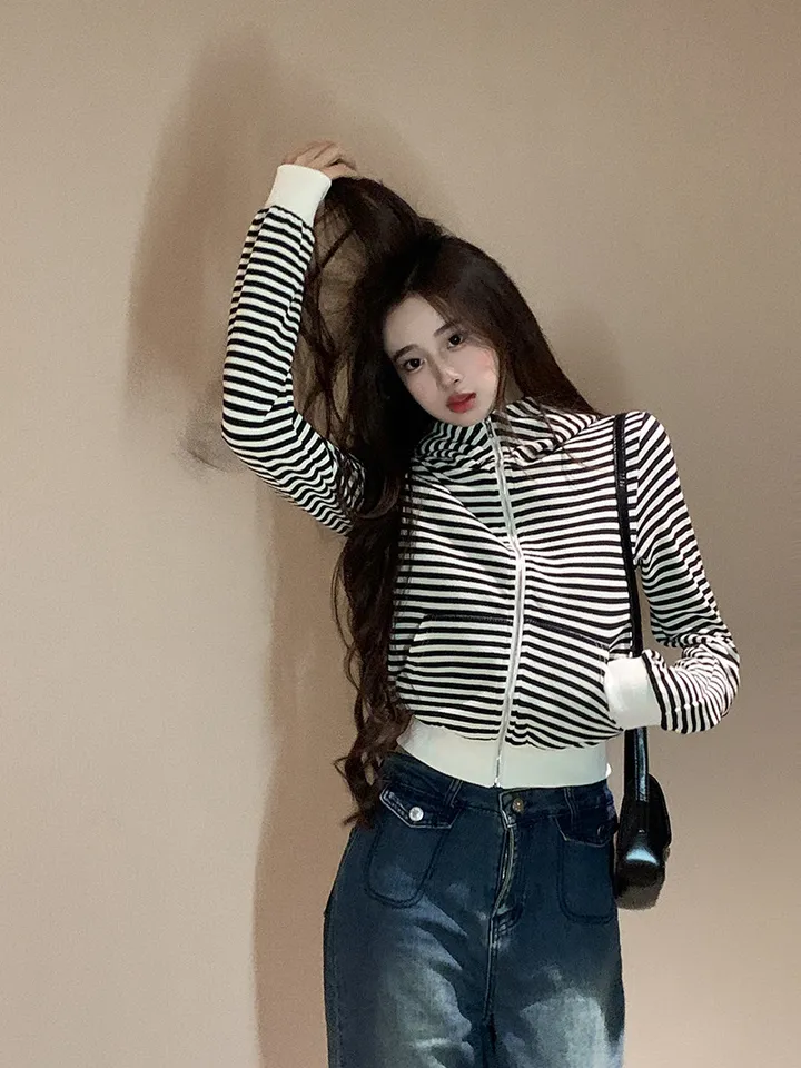 [인기🖤/빈티지]캣츠 스트라이프 후드집업 1color 슬림핏 여리핏 후드 후드집업 단가라 스트라이프 빈티지후드집업 y2k 펑크 고스룩 유니크 크롭 고양이 뿔후드 유니크 봄 상세 이미지 11