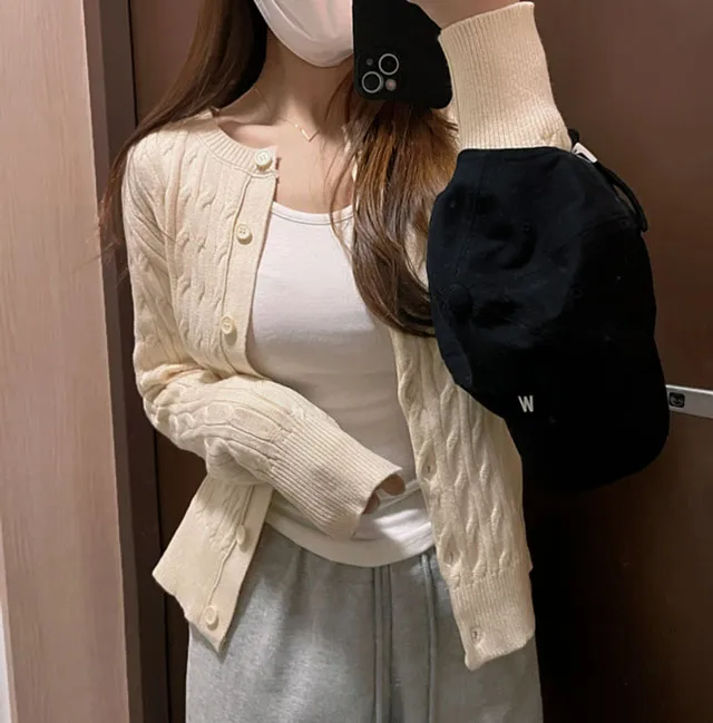 [고퀄/늘어짐X] 꽈배기 니트 케이블 데일리 가디건 상세 이미지 1