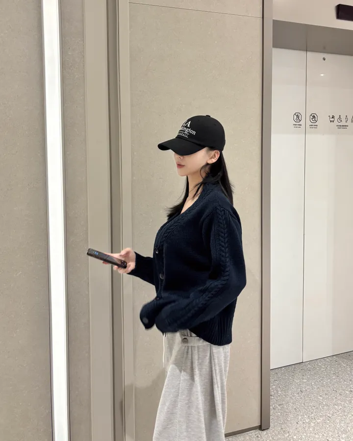 루어 케이블 브이넥 가디건 / 2color 상세 이미지 14