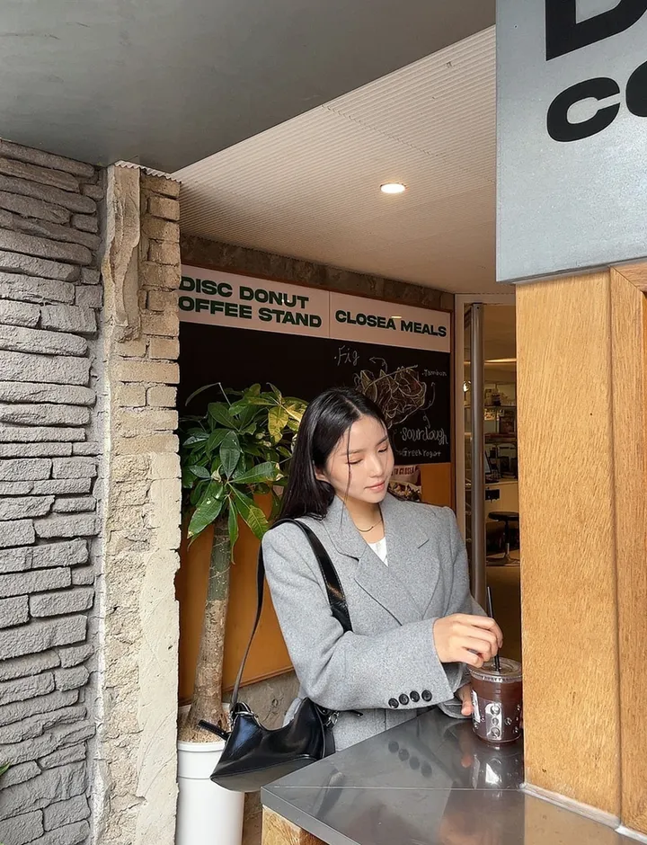 (퀄팅패딩내피안감/탈부착가능) 고급스러운 텍스처 더블 버튼 테인 핸드메이드 울 롱 코트 상세 이미지 12