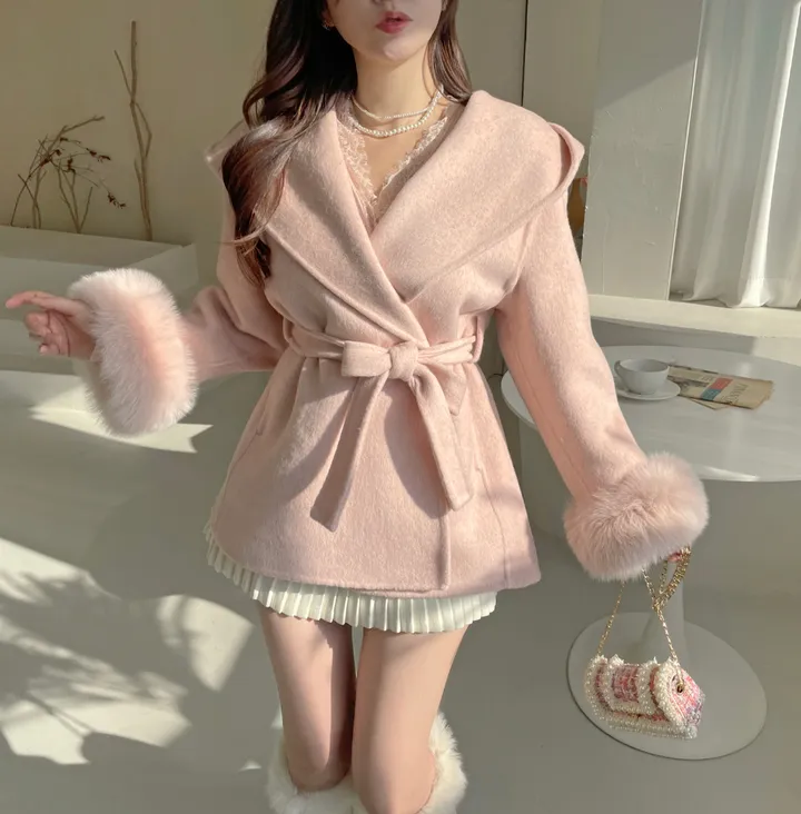 [울100] 리아나 베이직 폭스퍼 트리밍 후드 숄  코트 상세 이미지 9