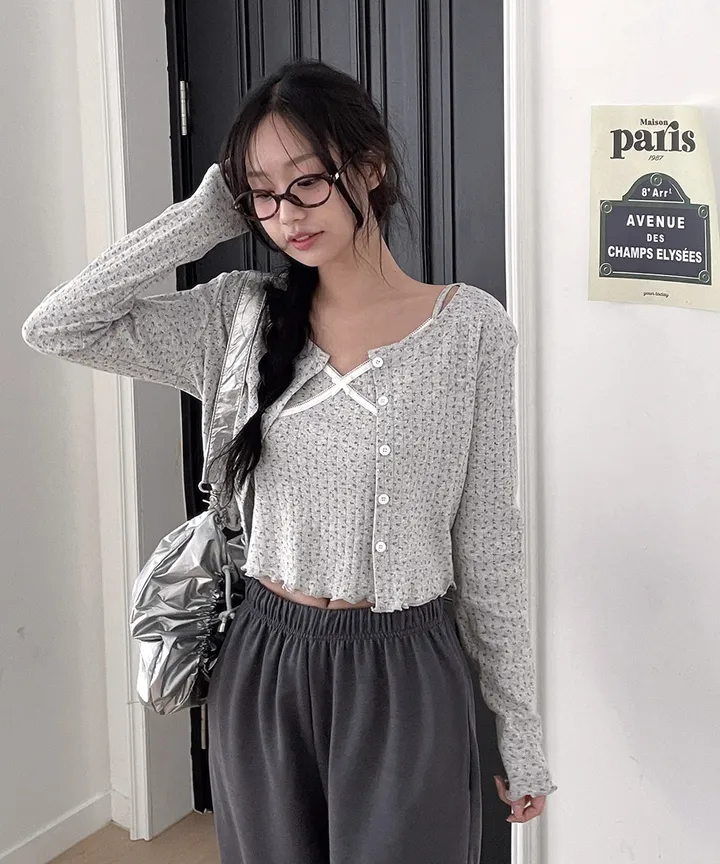 [러블리룩🫧💗] 럼블 잔꽃 패턴 플라워 레이스 골지 나시 가디건 세트 봄 가을 / 나시 가디건 레이어드 아우터 봄가디건 봄옷 뮤잉 상세 이미지 22