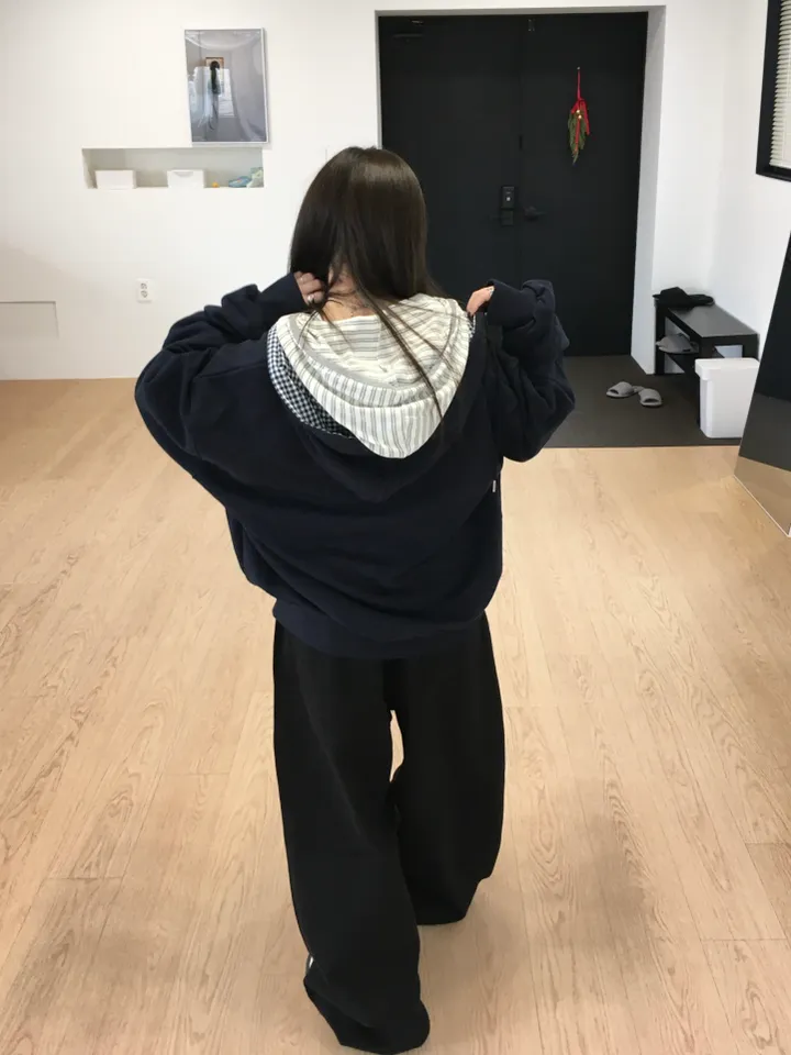 (*주문폭주 입고지연*)(2 color) 체크 패치 투웨이 후드집업 상세 이미지 56