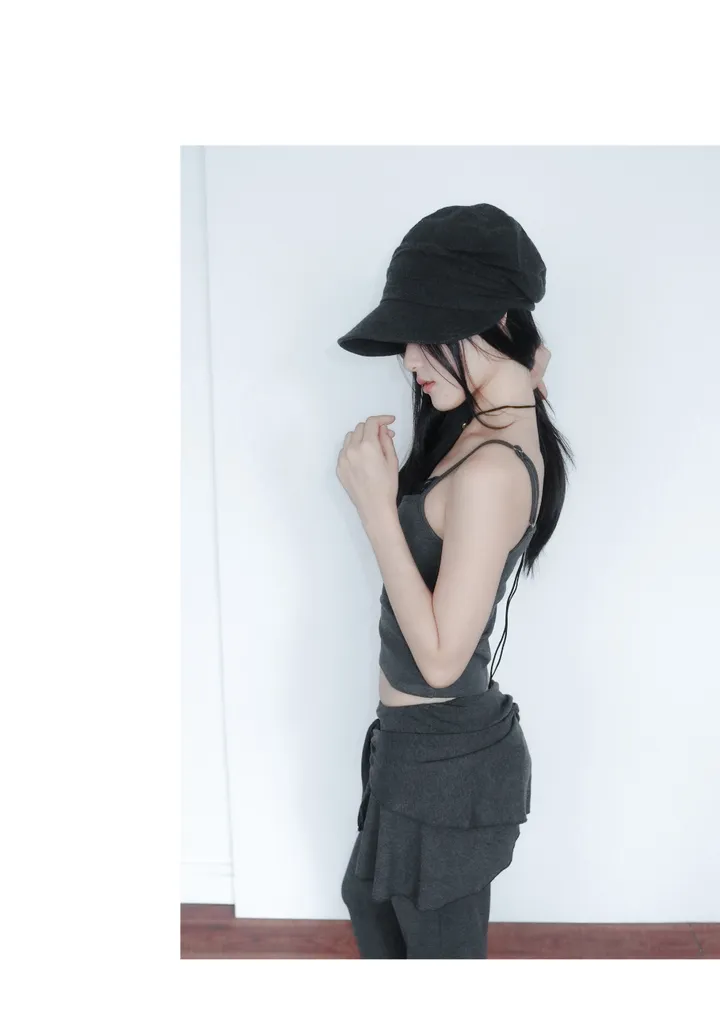 드레스 모델 착용 이미지-S1L18