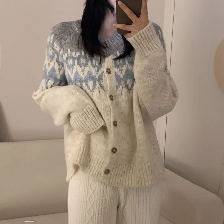 [손등덮는/🧶여리포근] 겨울 필수 아이템! 아벨 노르딕 앙고라 긴팔 니트 가디건 상세 이미지 26