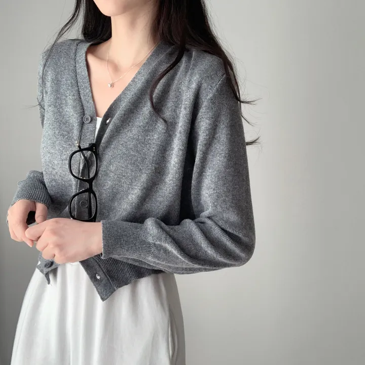 [인생가디건/10color] 머피 데일리 브이넥 무지 버튼 허리잘록 여리 니트 긴팔 가디건 상세 이미지 16